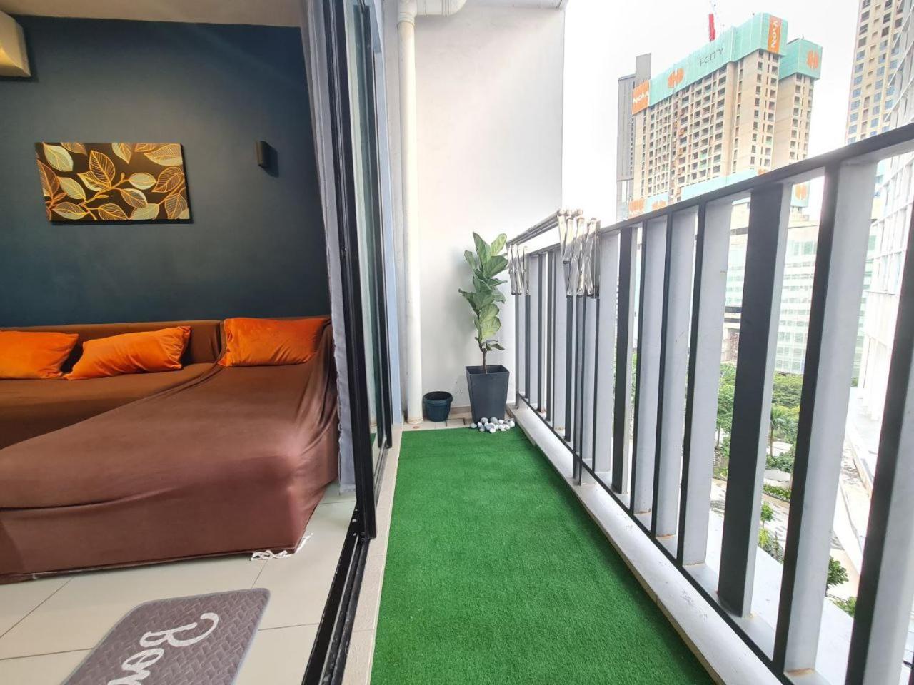 שאה אלאם 9Pax 2R2B Family Suite, I-City, I-Suite, Hyde, Beside Theme Park, Wifi 50-55" Smart Tv מראה חיצוני תמונה