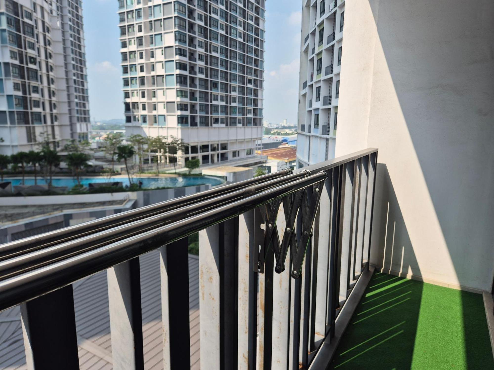 שאה אלאם 9Pax 2R2B Family Suite, I-City, I-Suite, Hyde, Beside Theme Park, Wifi 50-55" Smart Tv מראה חיצוני תמונה